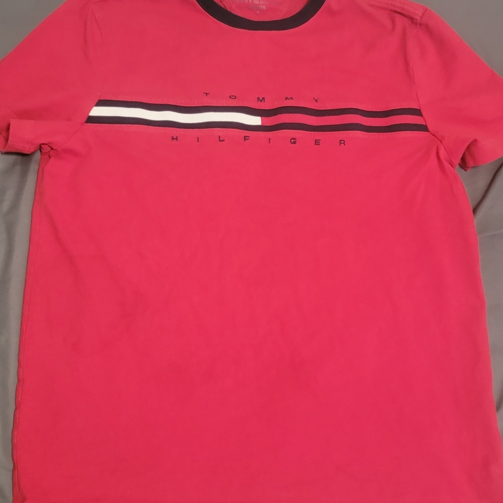 Tommy Hilfiger Men's Pink Tee with Logo Size M